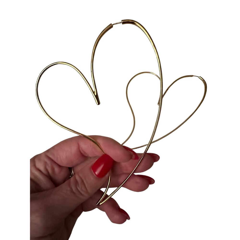 MAM BIG Heart Earring Hoops in Gold - NIB (4 Inches) - Picture 5 of 9